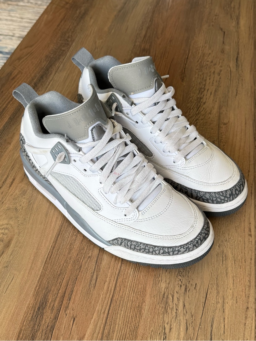 Jordan Spizike Low White Cement